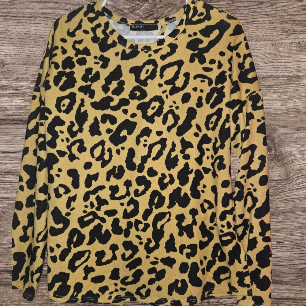 Brit & Bri women's long sleeve shirt